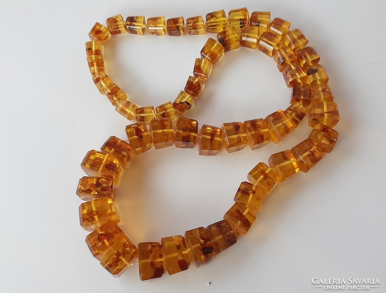 Vintage cube amber string of pearls
