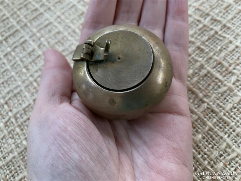 1920 Small copper pocket ashtray from around 1920