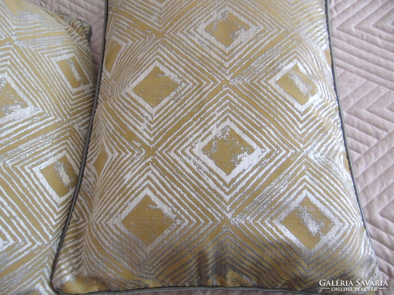Pair of thick woven decorative cushion covers
