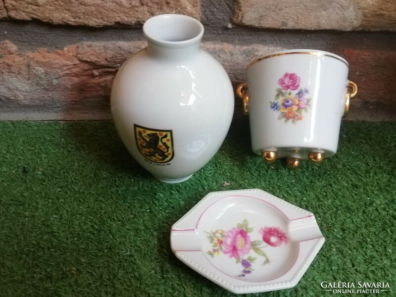 3 pieces of Metzler & Ortloff porcelain