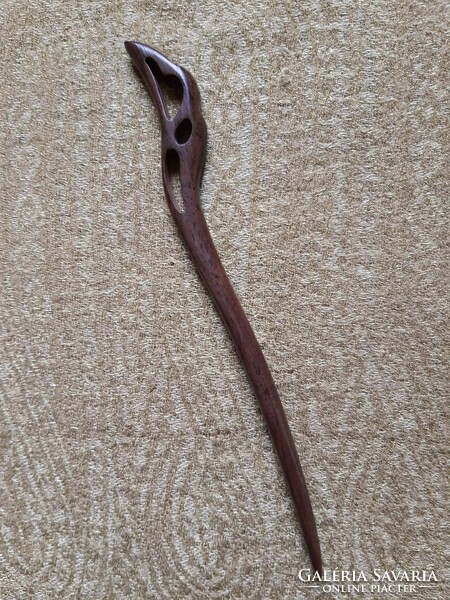 Hairpin, hairpin for hairpin made of hardwood