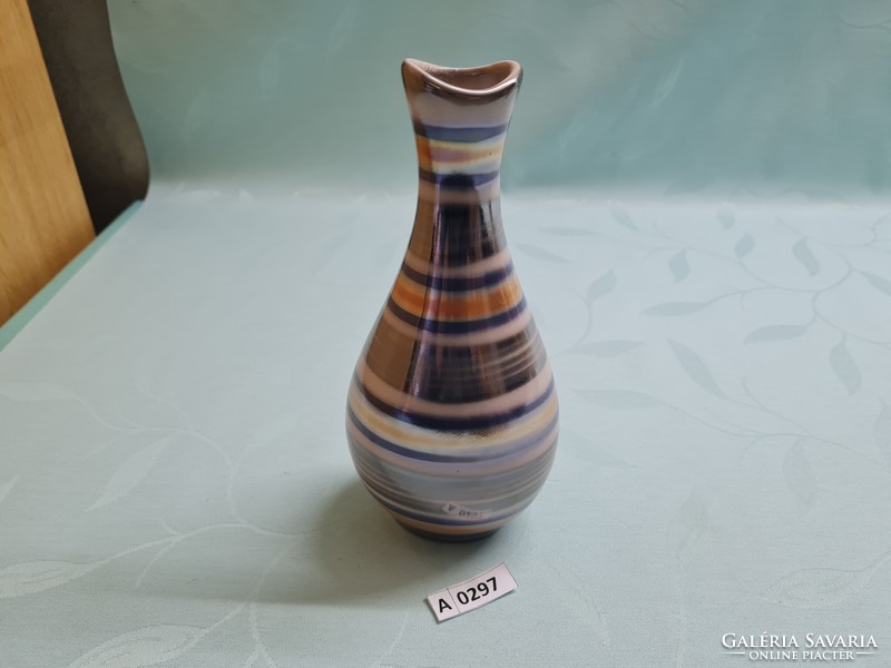 A0297 applied art vase 21 cm