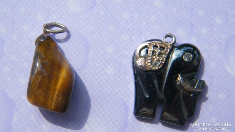 8 old pendants