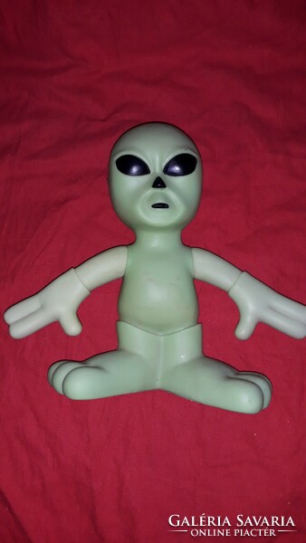 1960 - s évek EXTRÉM RITKA plasztik UFO zöld kicsi emberke játék figura 22 cm a képek szerint