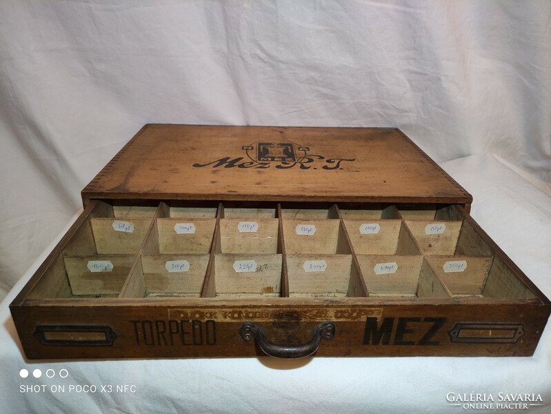 Antique jersey rt torpedo knitting shop drawer wooden box cabinet sewing box thread holder