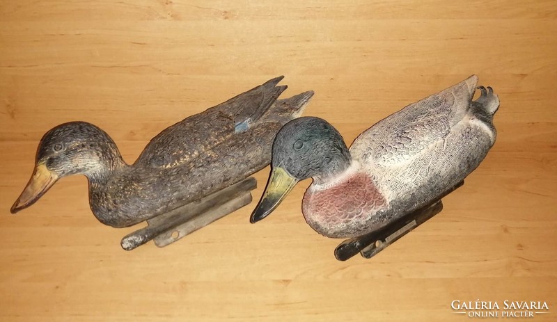 Old quality Italian plastic weight hunting accessories floating plastic decoy ducks