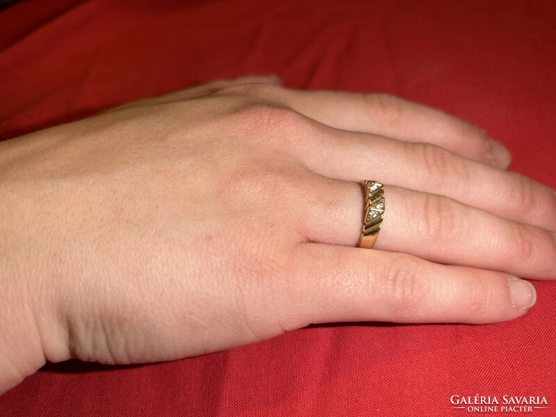 Antique 14 carat gold ring with glasses