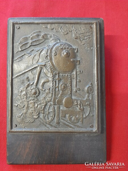 Old bronze, copper steam locomotive commemorative plaque, on a wooden plinth. 17.5 Cm.