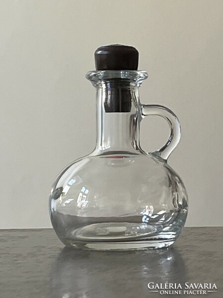 Glass pourer, oil and vinegar holder