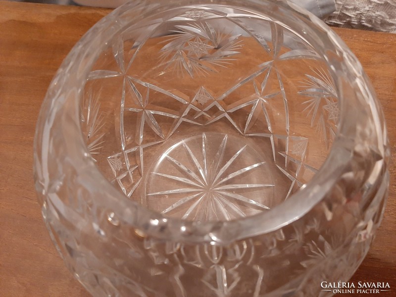 20cm large, beautifully polished, sparkling lead crystal sphere vase
