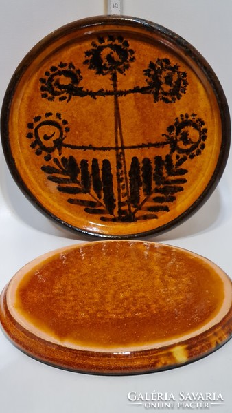 Folk, dark brown bird and flower pattern, light brown glazed ceramic plate 2 pcs (2623)