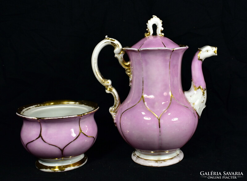 XIX. Meissen baroque pink teapot and sugar bowl in the middle of S