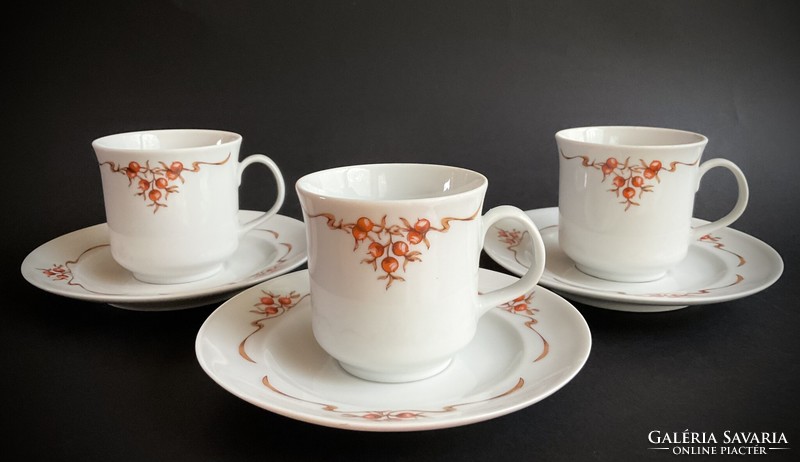 Alföldi 3 display rosehip coffee cups with bottoms