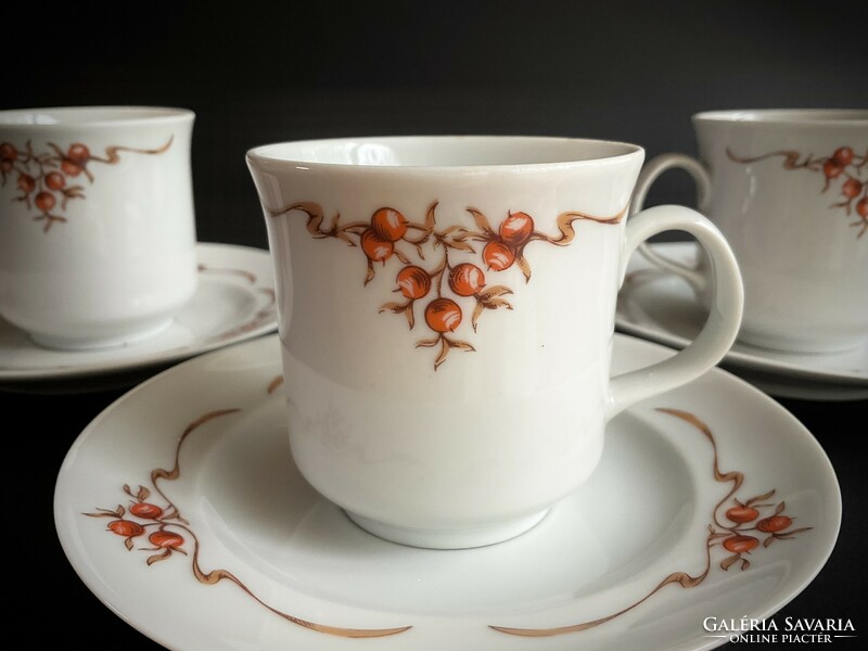 Alföldi 3 display rosehip coffee cups with bottoms