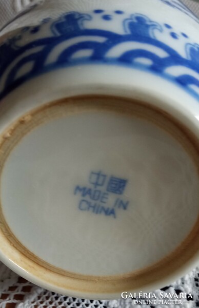 Chinese tea mug