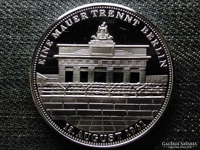 Germany 40th anniversary of the construction of the Berlin Wall .925 Silver Medal PP (ID48799)