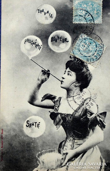 Antik fotó képeslap buborékot fújó  leány