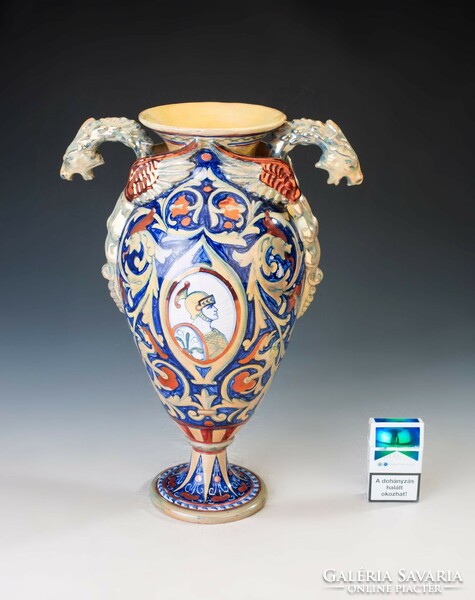 Renaissance style dragon vase - gualdo tadino