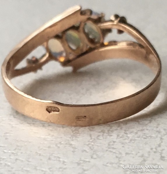 Art Nouveau gold ring opal pearl antique