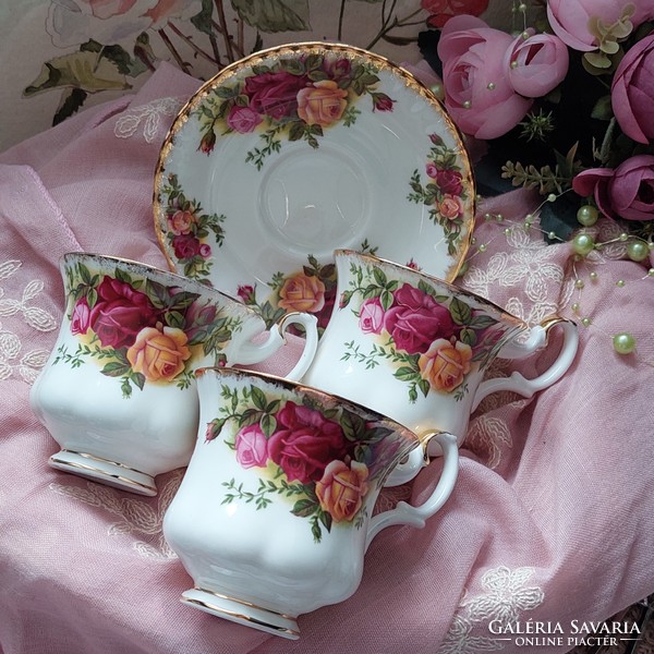 Royal albert old country rose tea cups