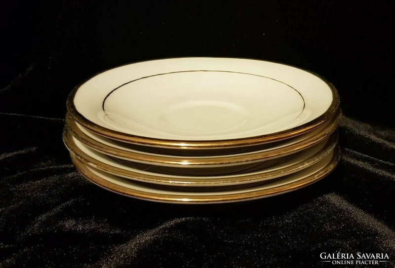 4 db. kínai porcelán aranyszegélyes csésze alj 12 cm