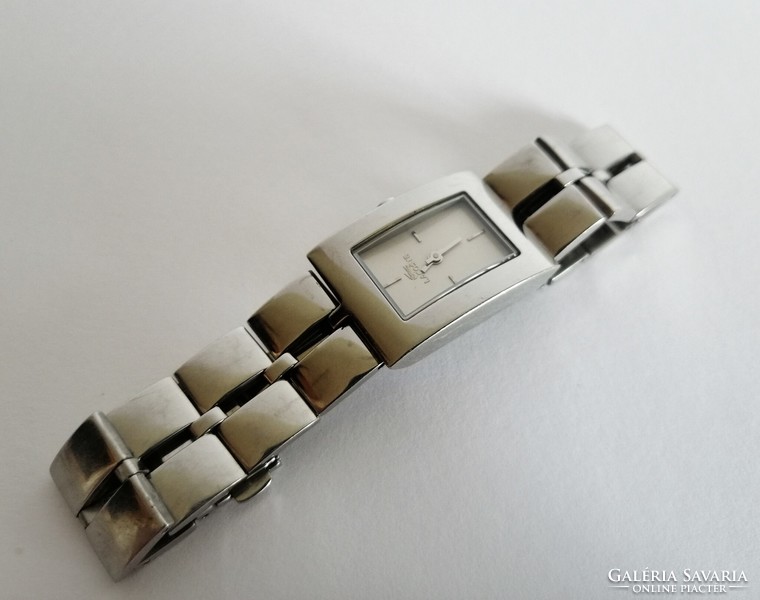Rare lacoste steel strap, elegant women's wristwatch