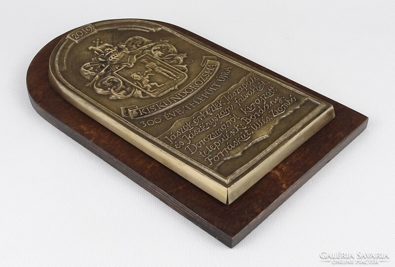 1N467 large bronze plaque of small scurvy 23 x 14 cm