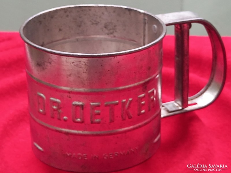 Dr Oetker porcukor szitáló, mércés eszköz/Vintage, midcentury cukrászati eszköz