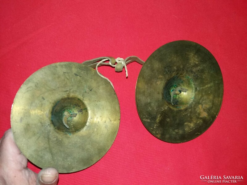 Antique copper small drum - a pair of children's toy hand cymbals as shown in the pictures