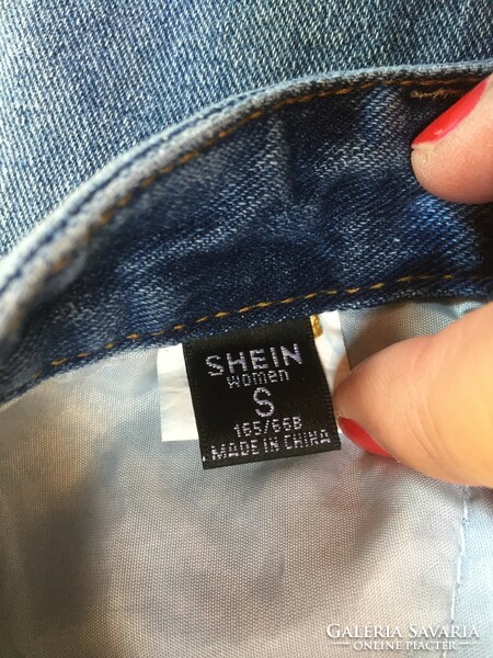 Denim shorts, women's/girl's size s ii.