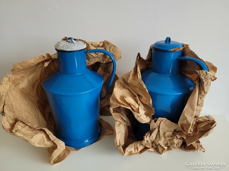 Régi de új kék zománcos vizes kanna zománcozott 7 L vas kanna vintage vizeskanna