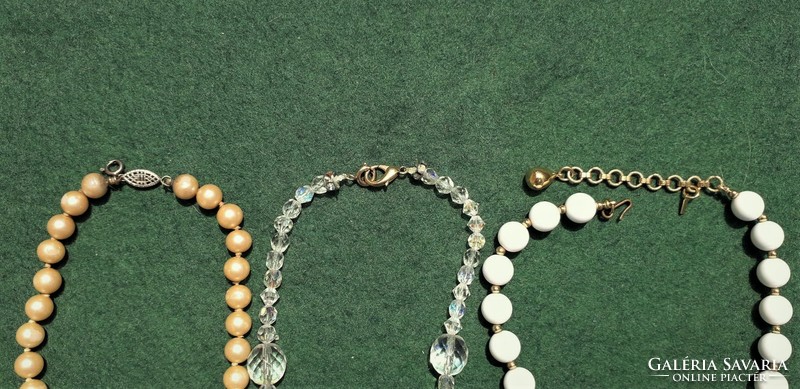 3 Pcs. Vintage necklace / monet.
