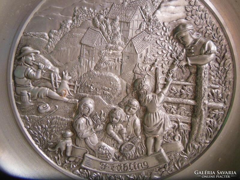 Plate - 23 cm - 3 d - pewter - wall plate - unused - Austrian - perfect