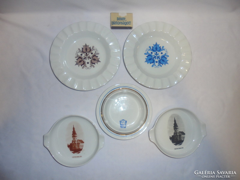 Öt darab különböző Alföldi porcelán hamutál, hamutartó - együtt