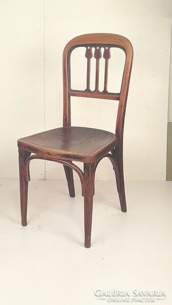 Egyedi ritka szecessziós faragott, hajlított támlás szék