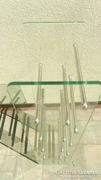 Modern design cd holder stand. Negotiable