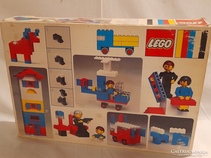 Lego 30 régi lego doboz pár darab elemmel