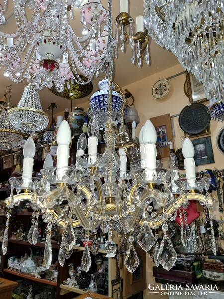 Crystal hanging chandelier