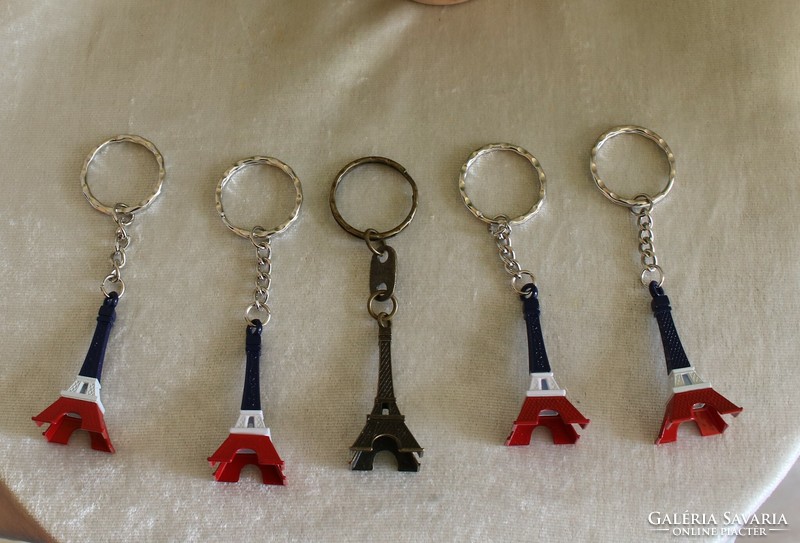 5 Pcs Eiffel Tower keychain bought in Paris