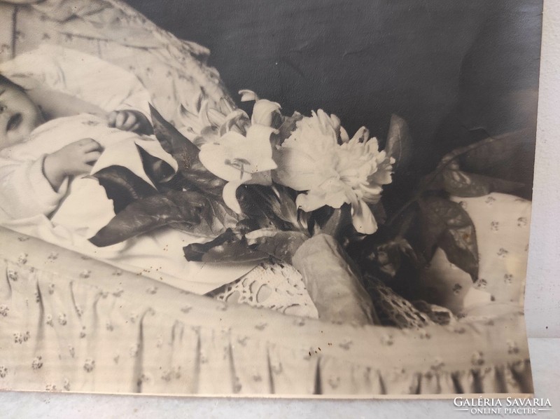 Antik fotó halott gyermek utolsó fotója temetés ravatal 138 7406