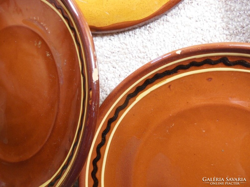 Régi Retro kerámia festett égetett agyag tányér lapos tányér 4 db népi népművészeti