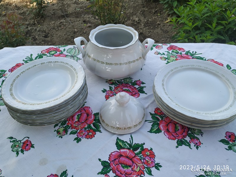 Antique apulum tableware for sale! For replacement, 8 deep plates and 5 flat soup bowls