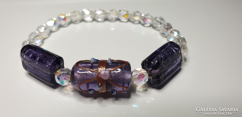 Iridescent glass bracelet with purple Murano ornament