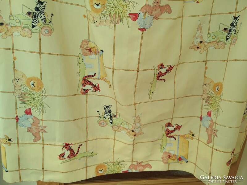Curtains for children's rooms