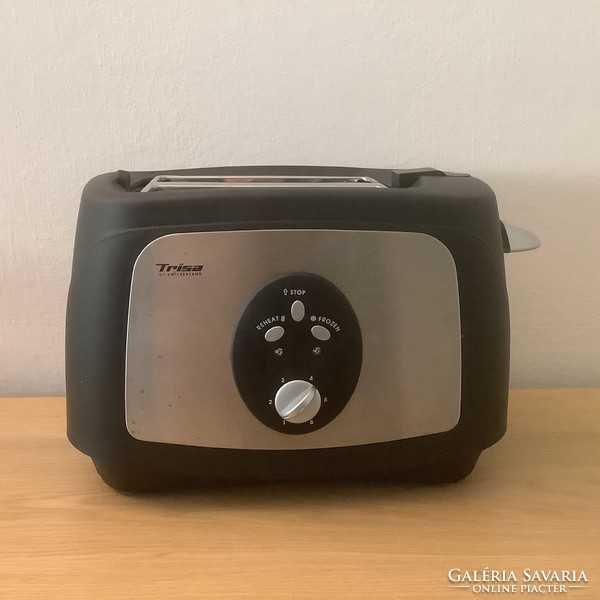 Trisa toaster