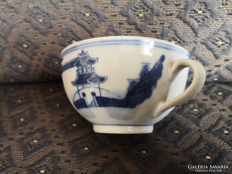 100-year-old antique Chinese tea cup with bottom