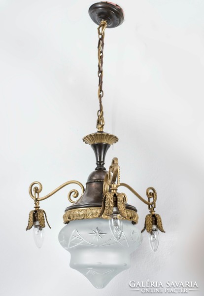 French dining room chandelier with gilded details