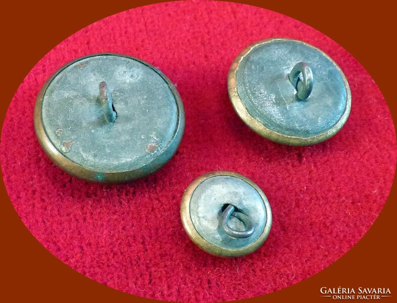 Rákosi era military uniform buttons. 3 pcs. N38