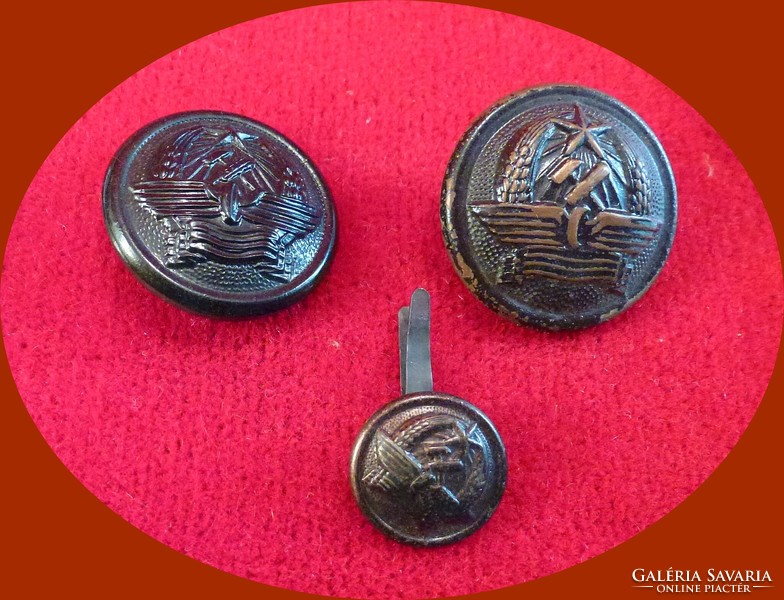 Rákosi period uniform railway buttons. 3 pcs. N36