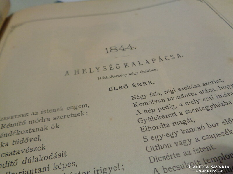 PETŐFI    Összes Költeményei 1889 . . díszes , képes kiadás